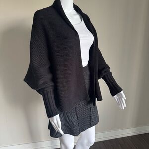 BCBG MAXAZRIA Chunky Black Cardigan Sweater Size M